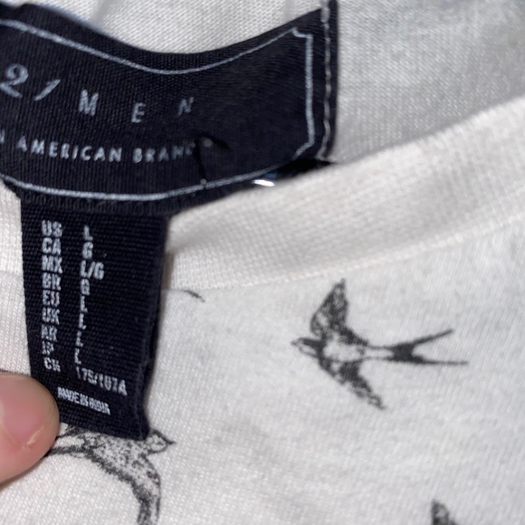 H & M - Picture 2 of 3